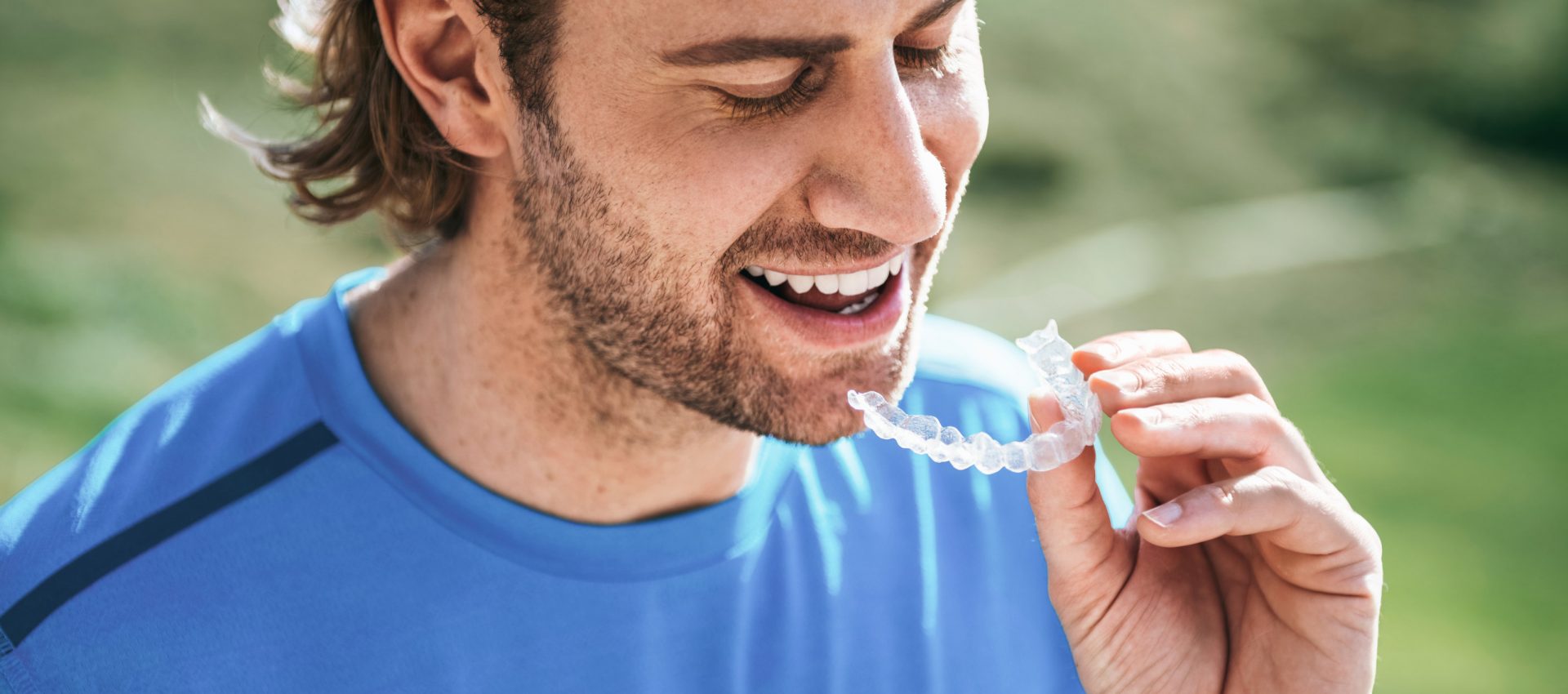 Invisalign neviditeľný zubný strojček